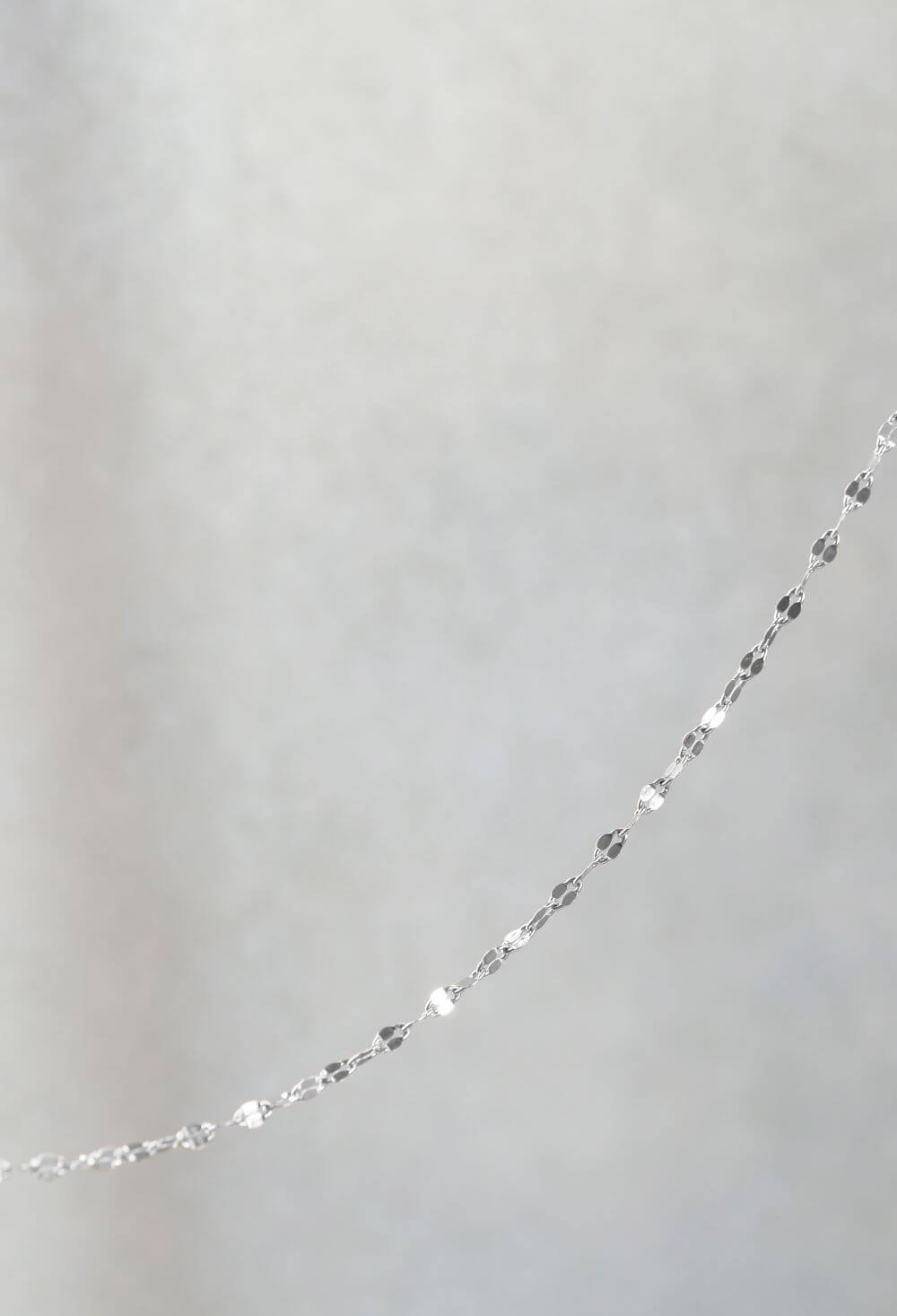 PETAL SILVER (NECKLACE)