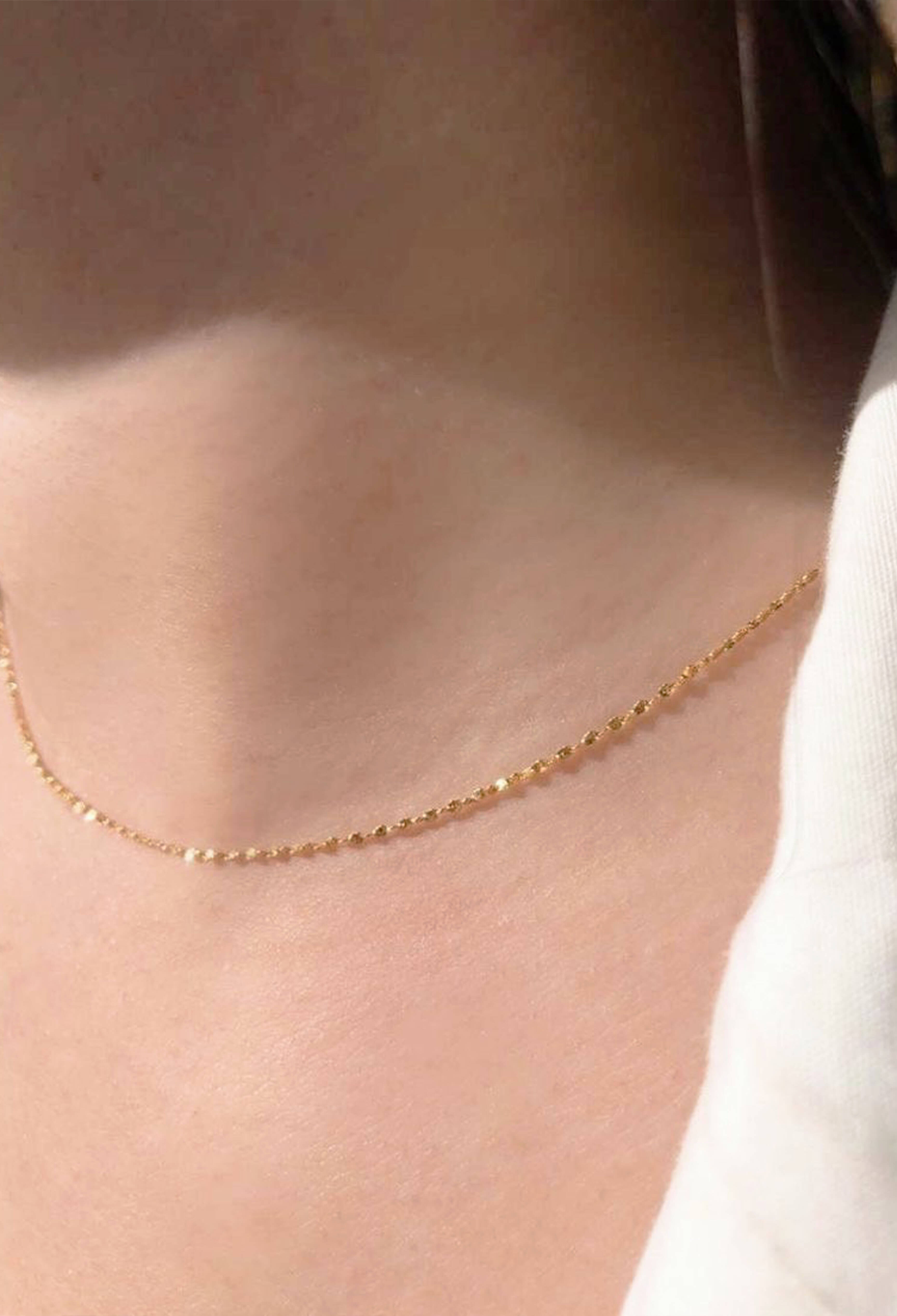 GILTY GOLD (NECKLACE)