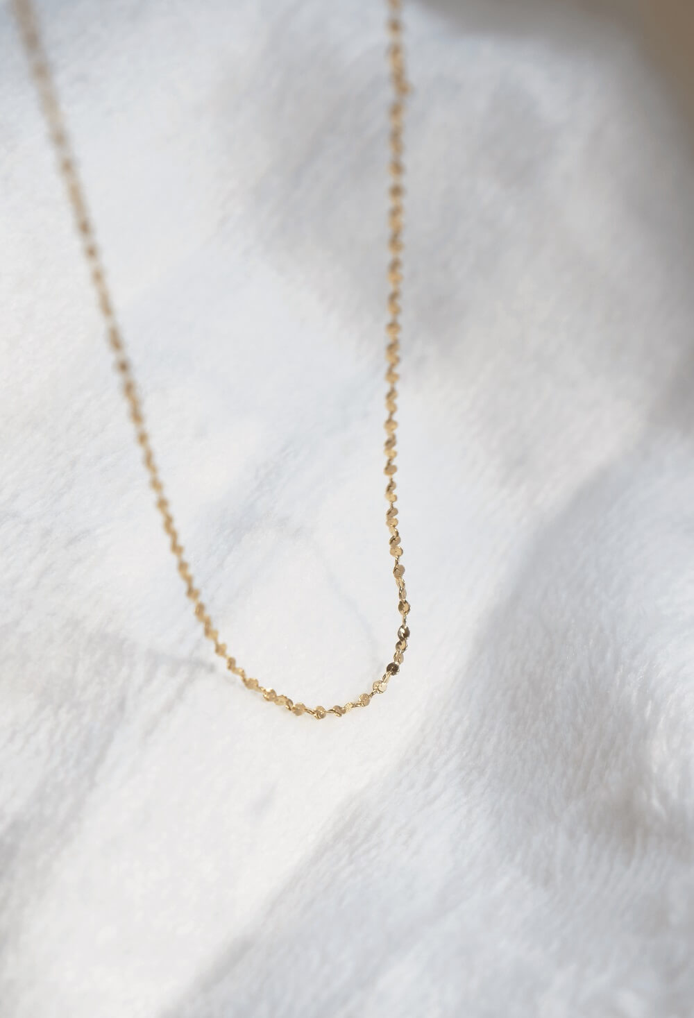 GILTY GOLD (NECKLACE)