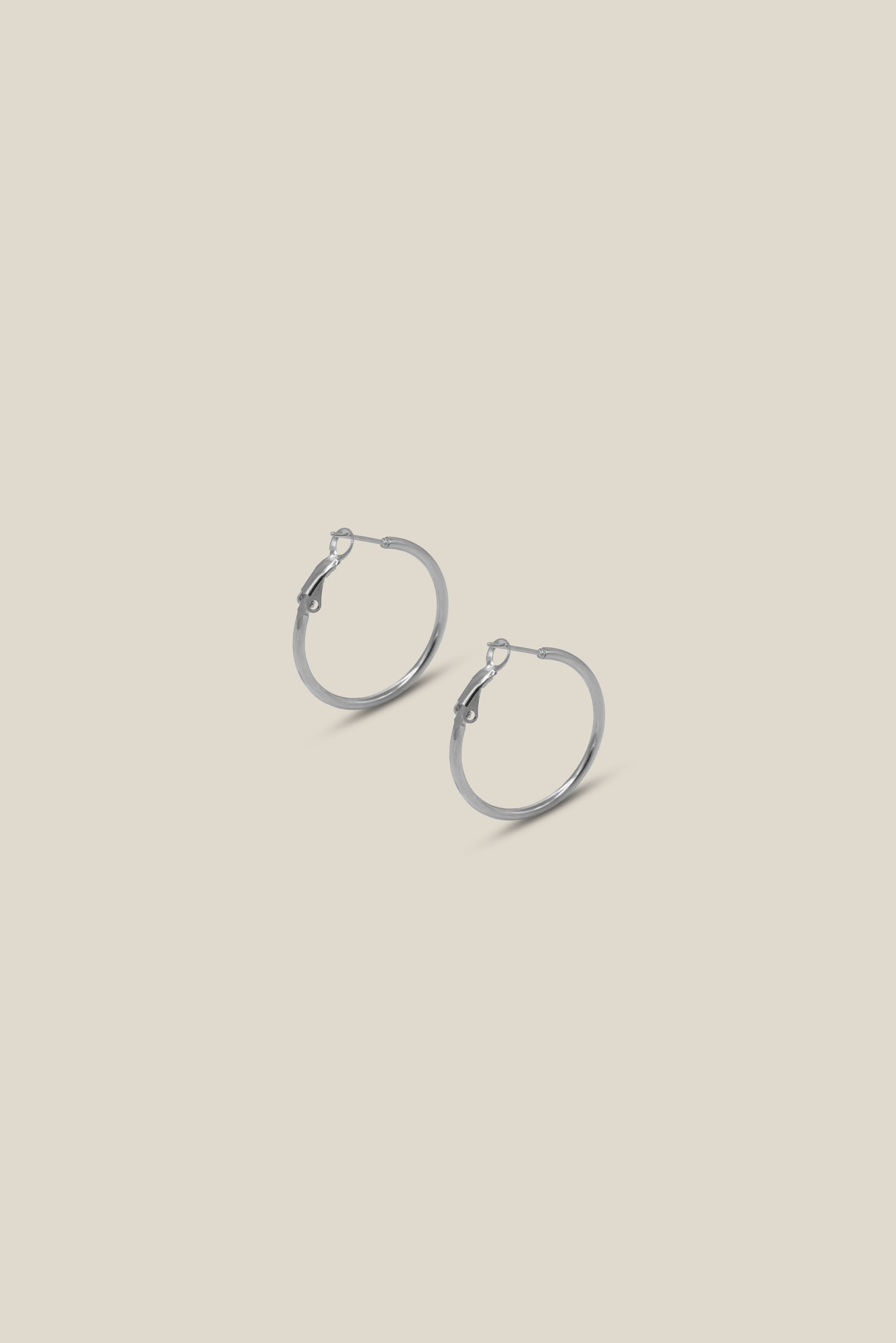 TEE RING (PIERCE)