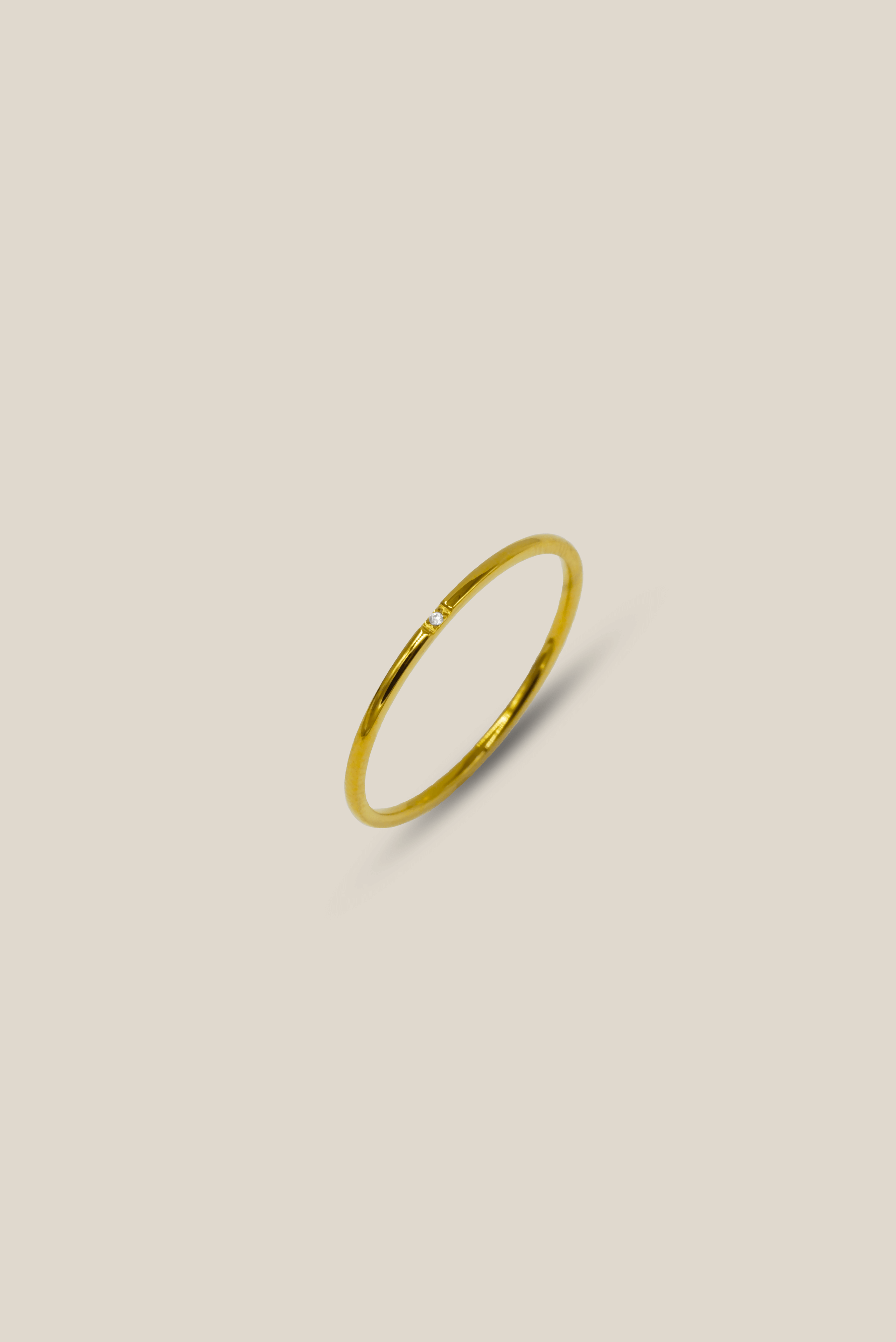 One diamond (RING)