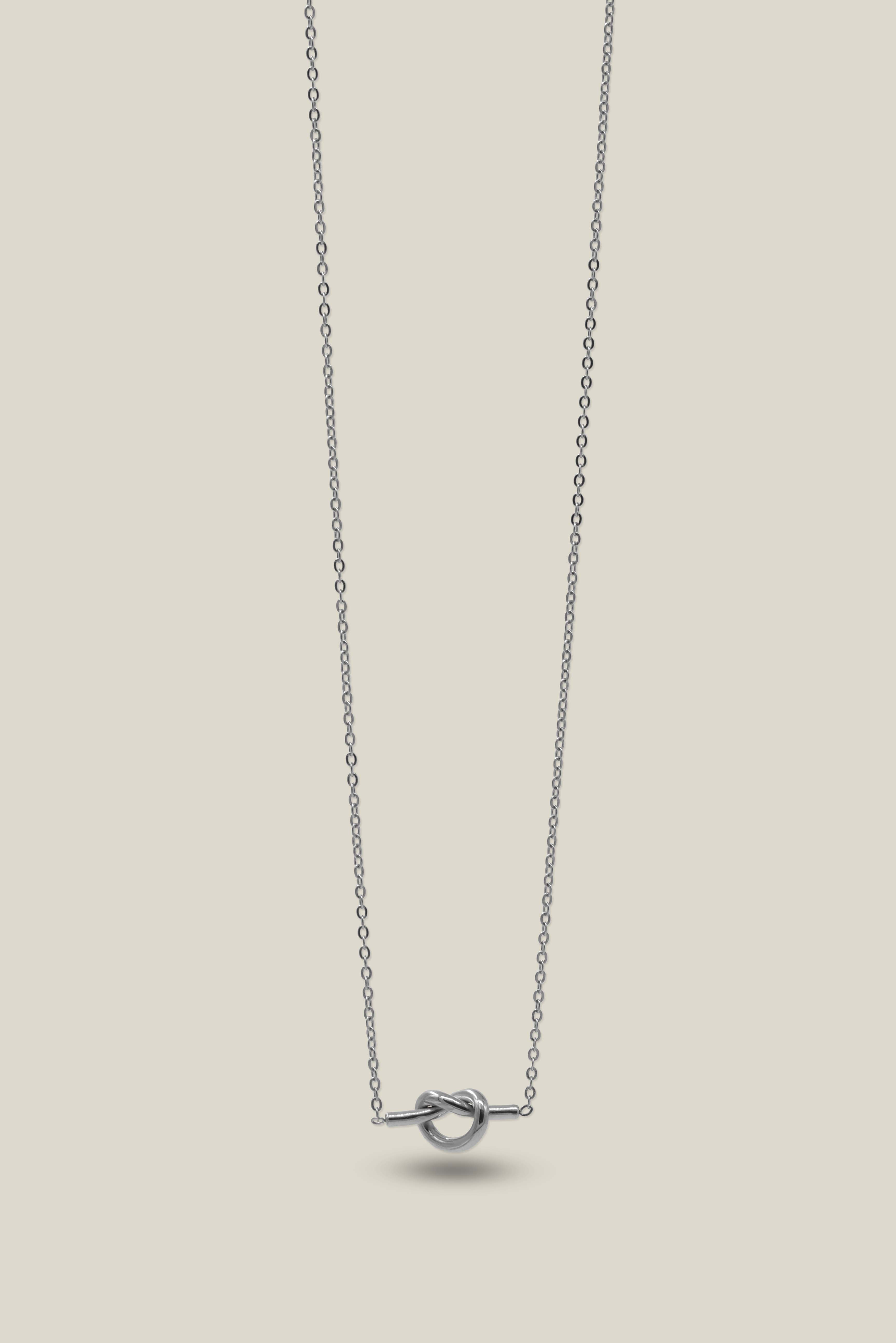 KNOT SILVER (NECKLACE)
