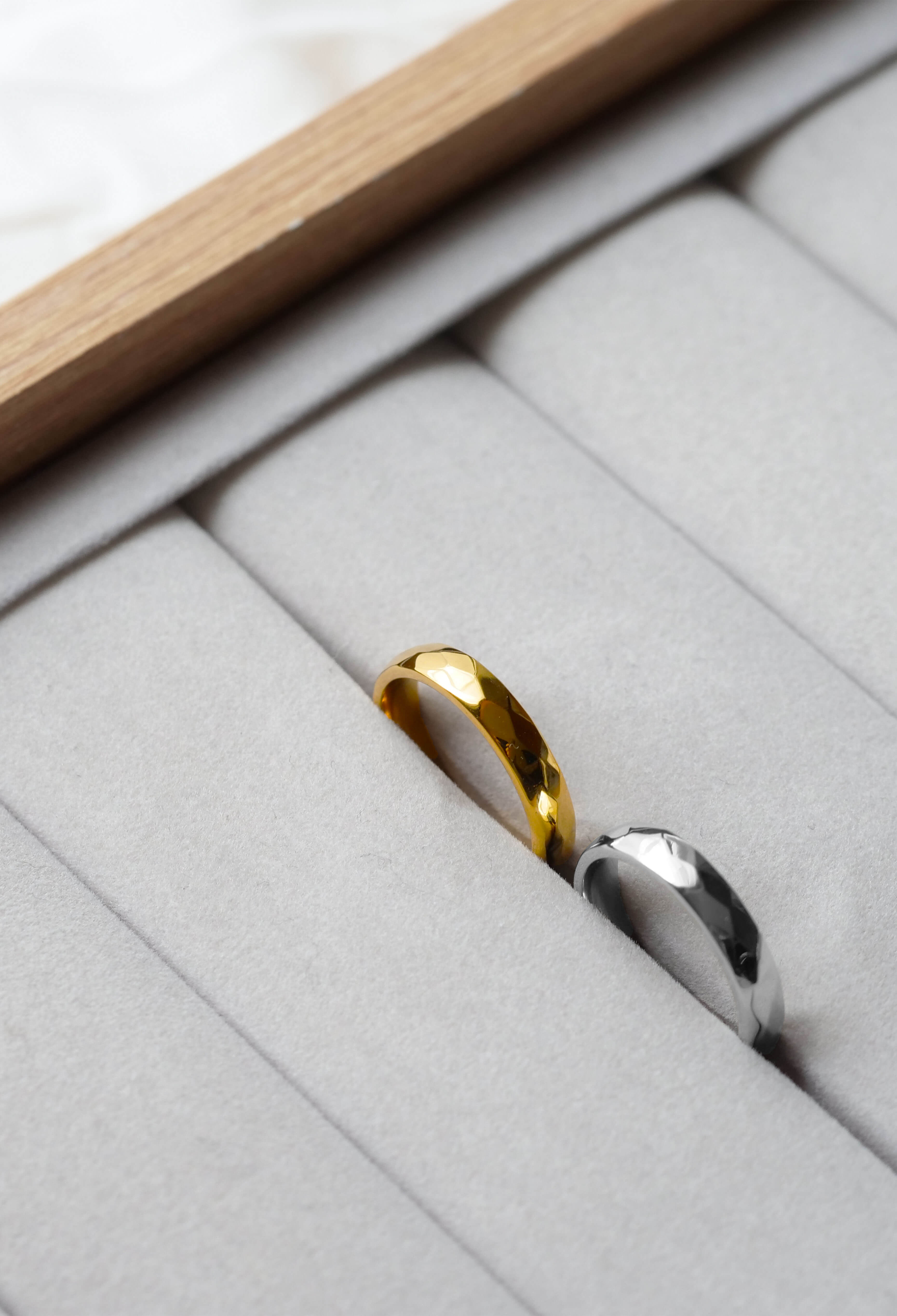 Diamond cut (RING)