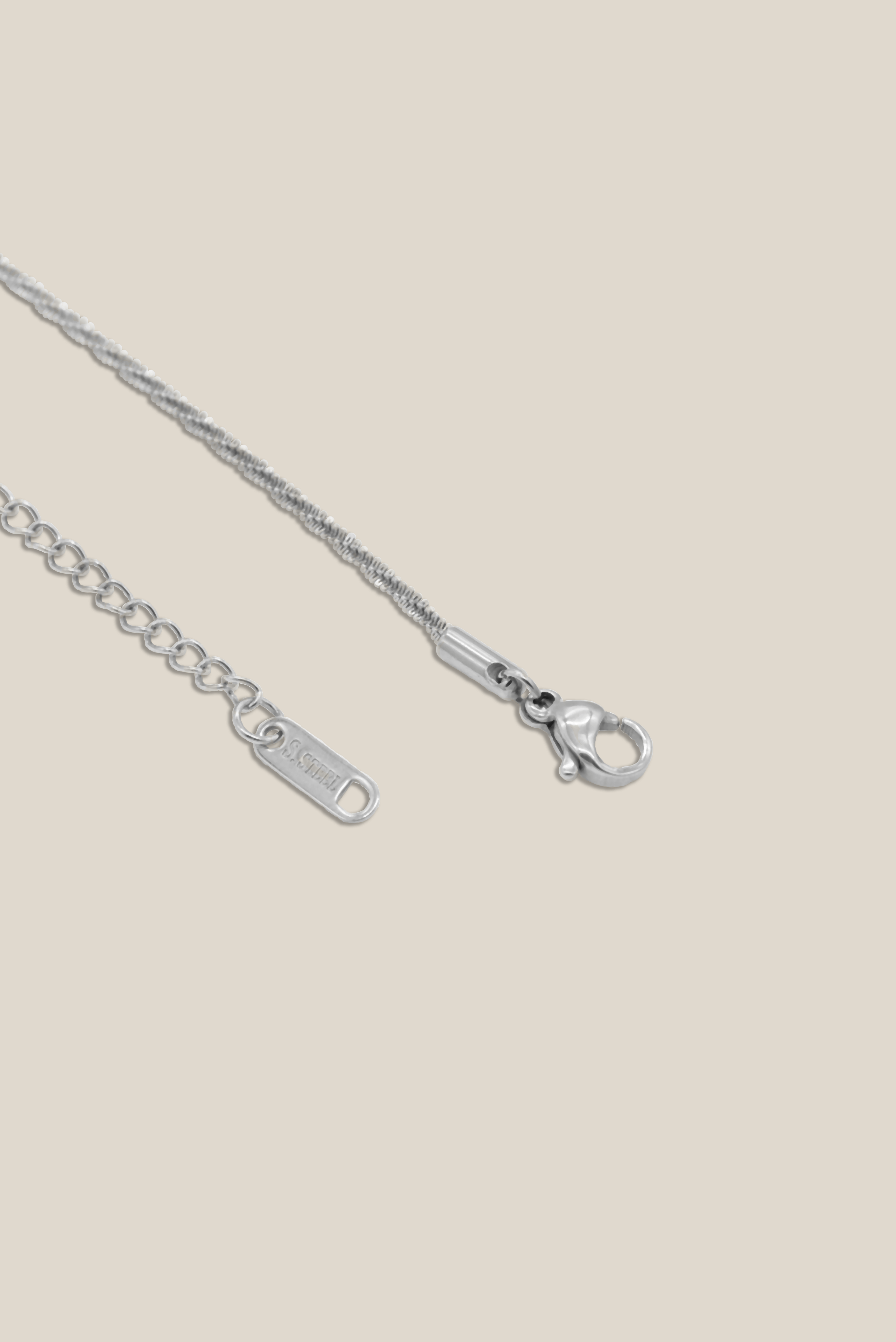 SNOCY SILVER (NECKLACE)