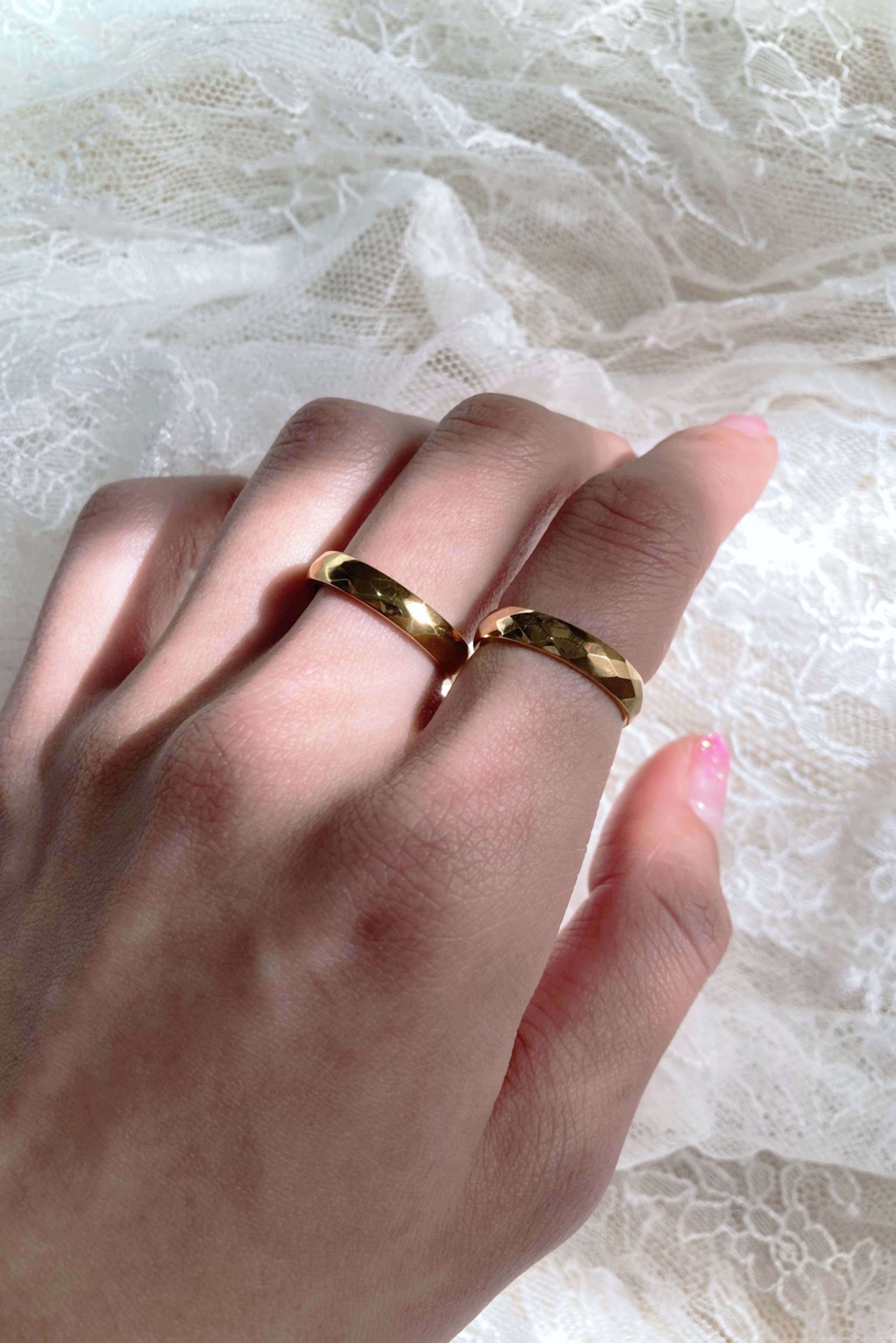 Diamond cut (RING)