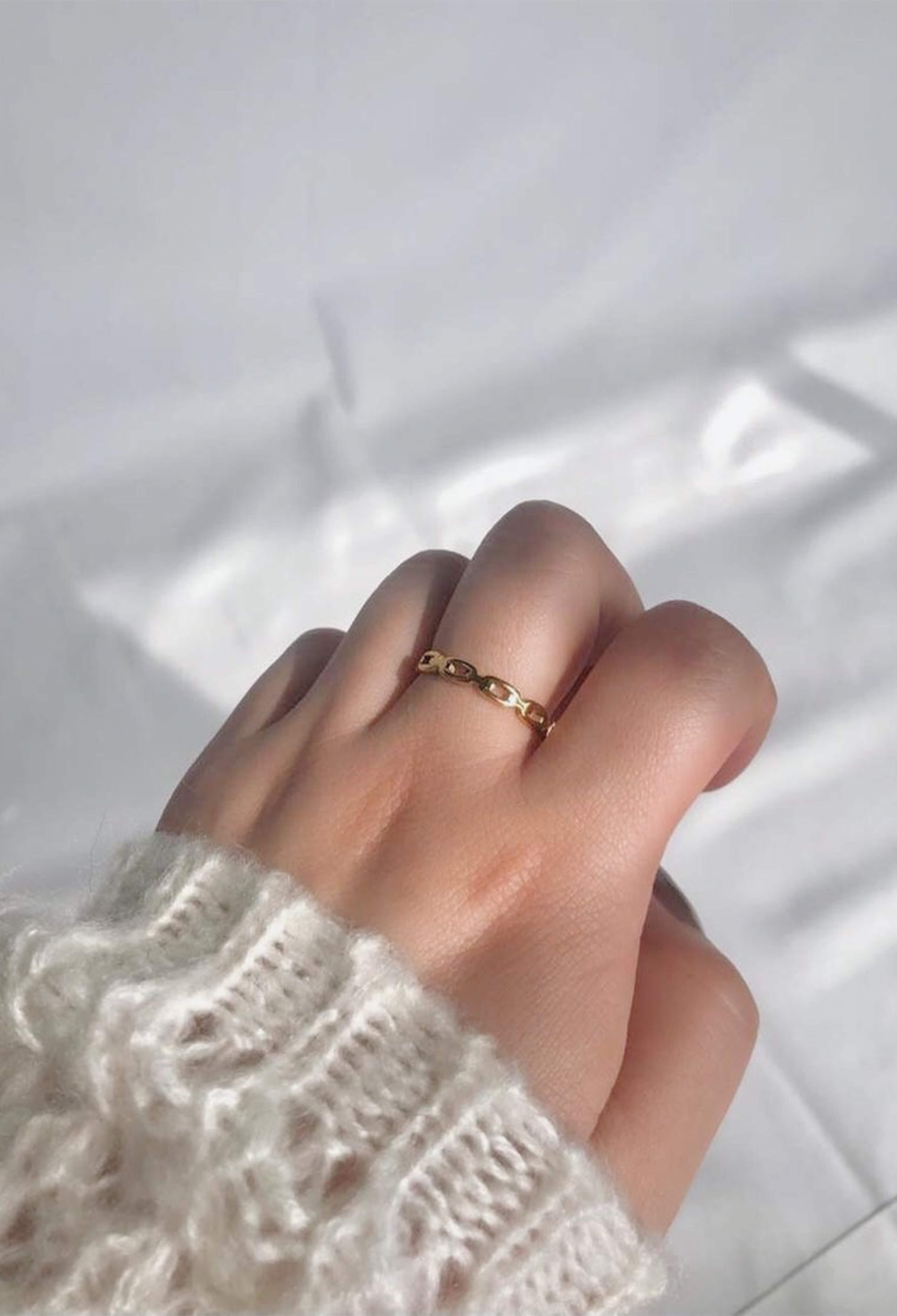 CHAIN (RING)