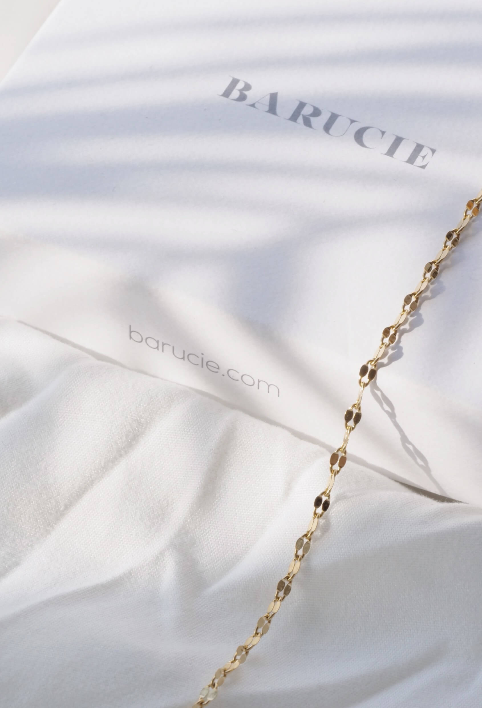 PETAL GOLD (NECKLACE)