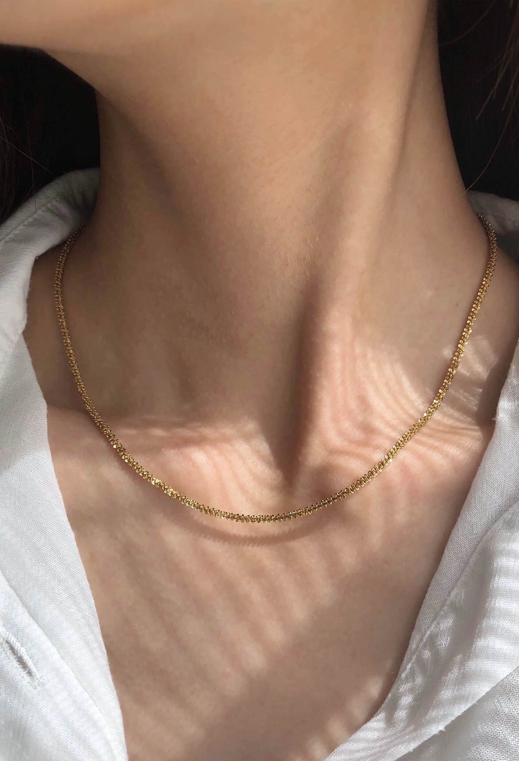 SNOCY GOLD (NECKLACE)