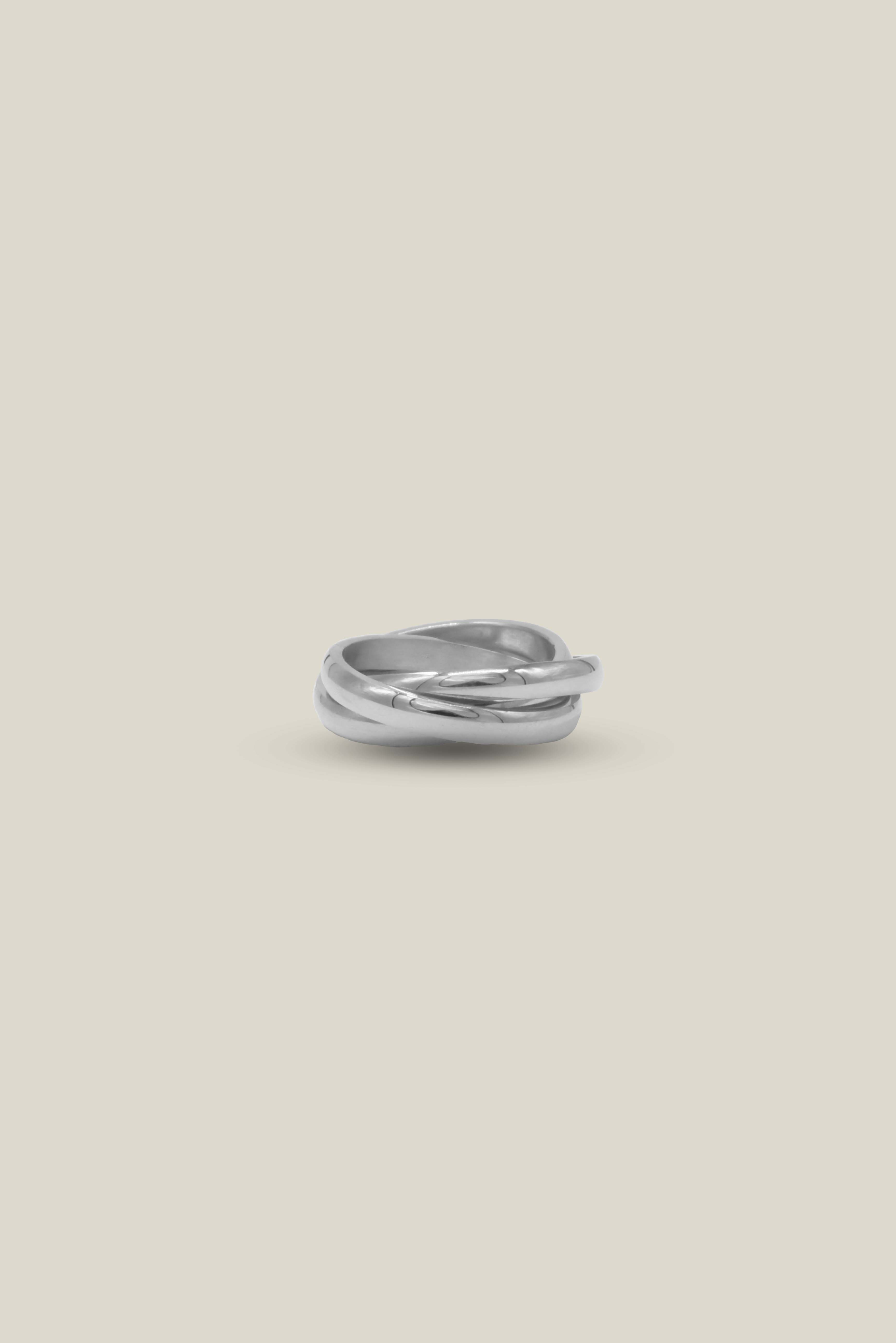 THREE SILVER (RING)