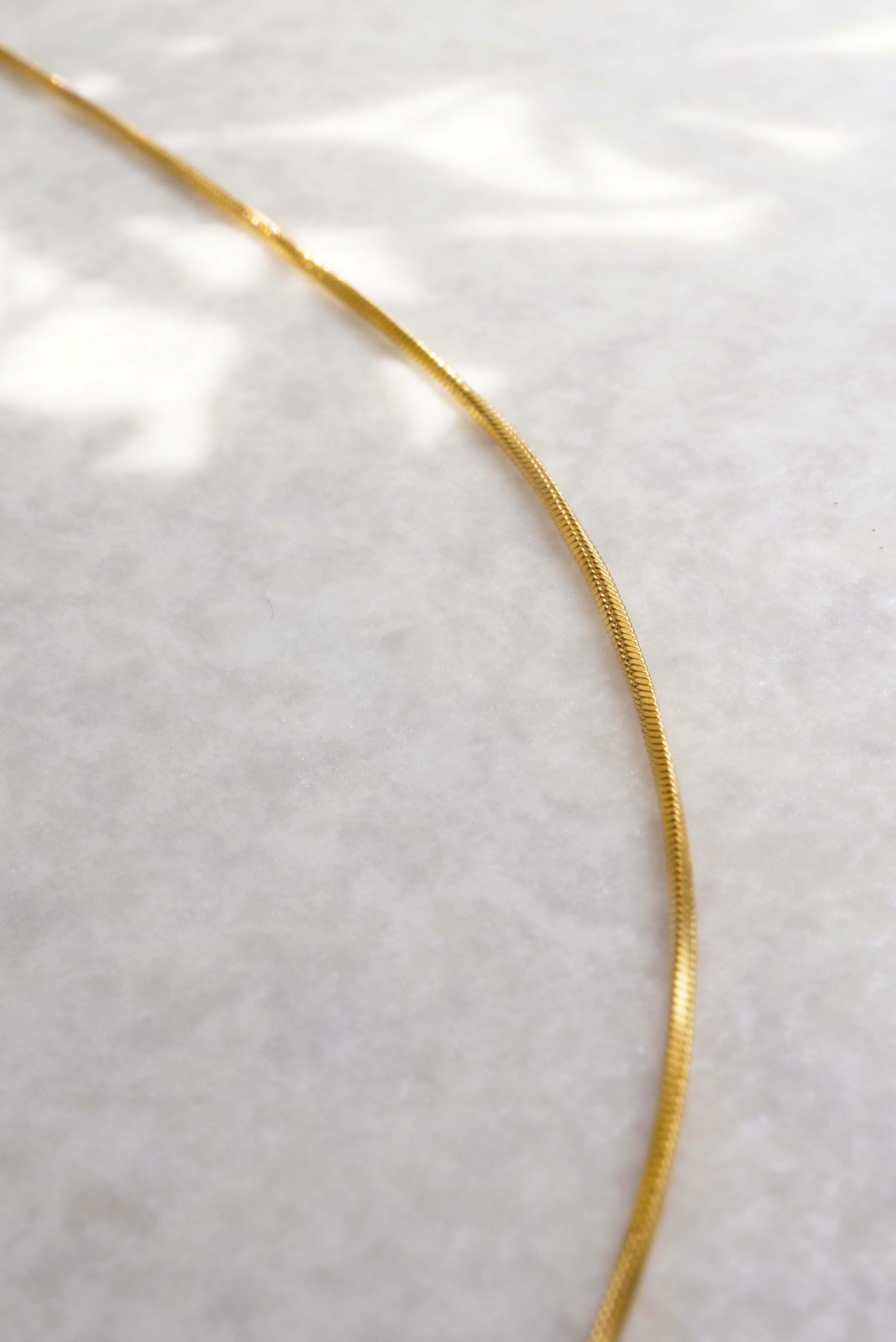 1MM SNAKE GOLD (NECKLACE)