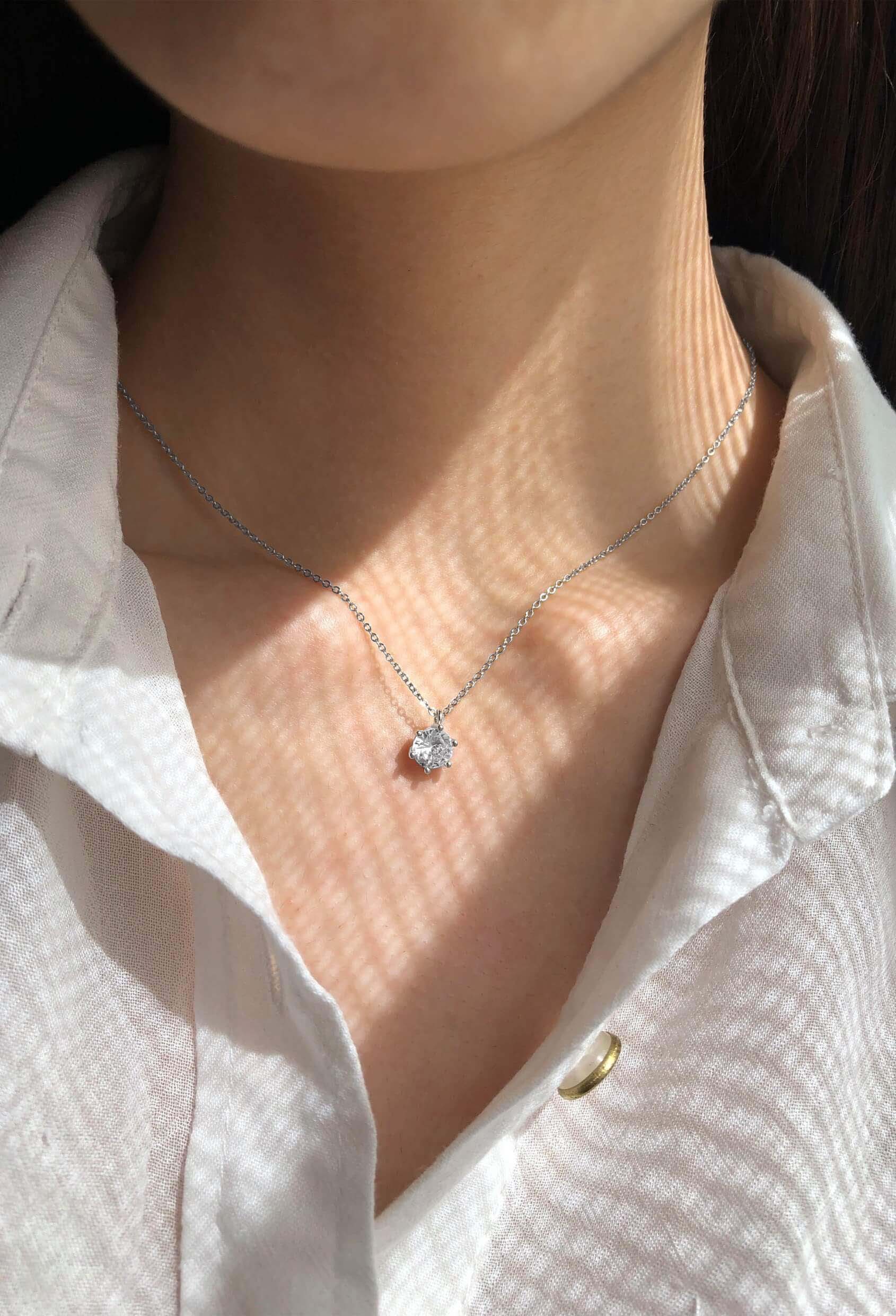 DIO (NECKLACE)