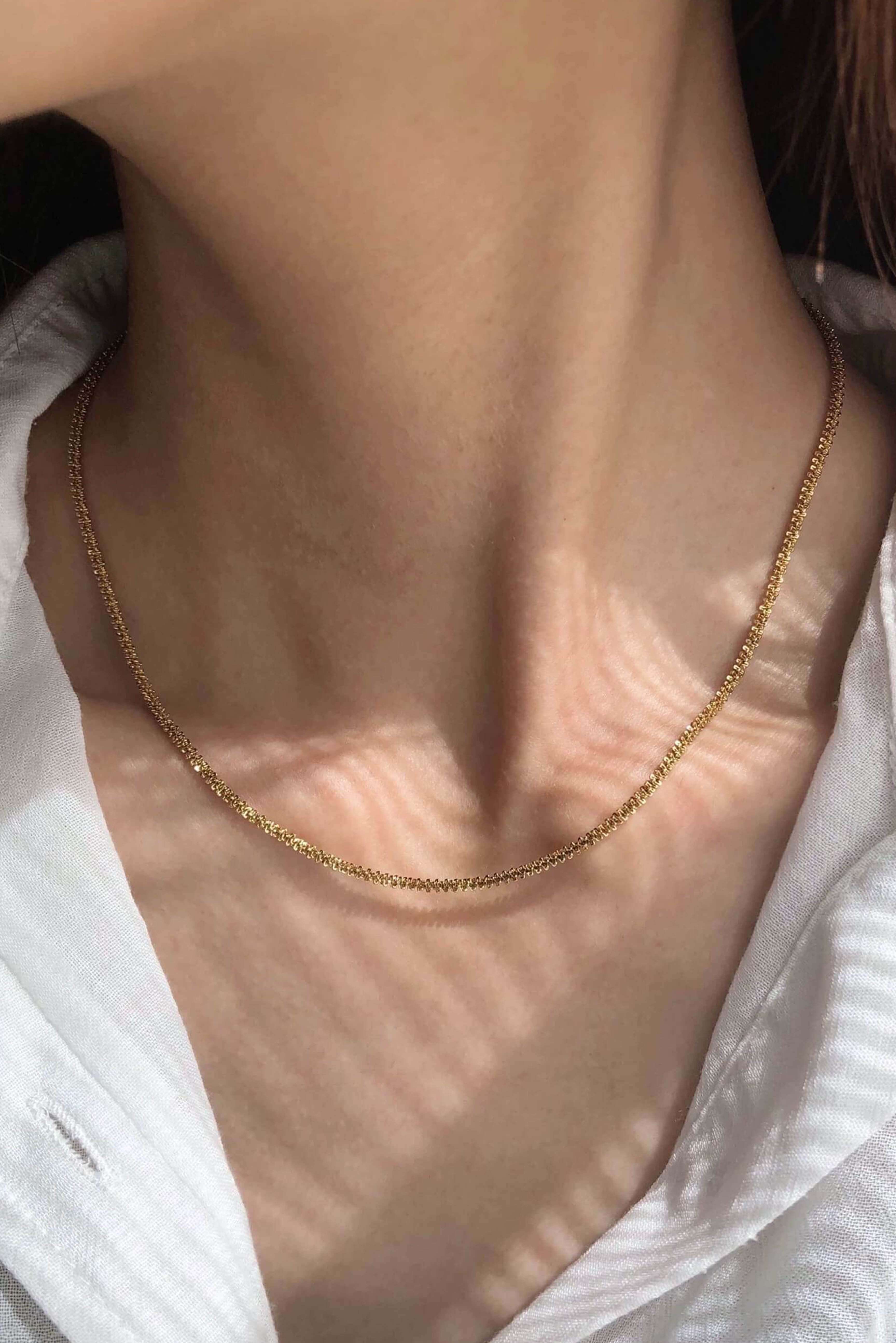 SNOCY GOLD (NECKLACE)